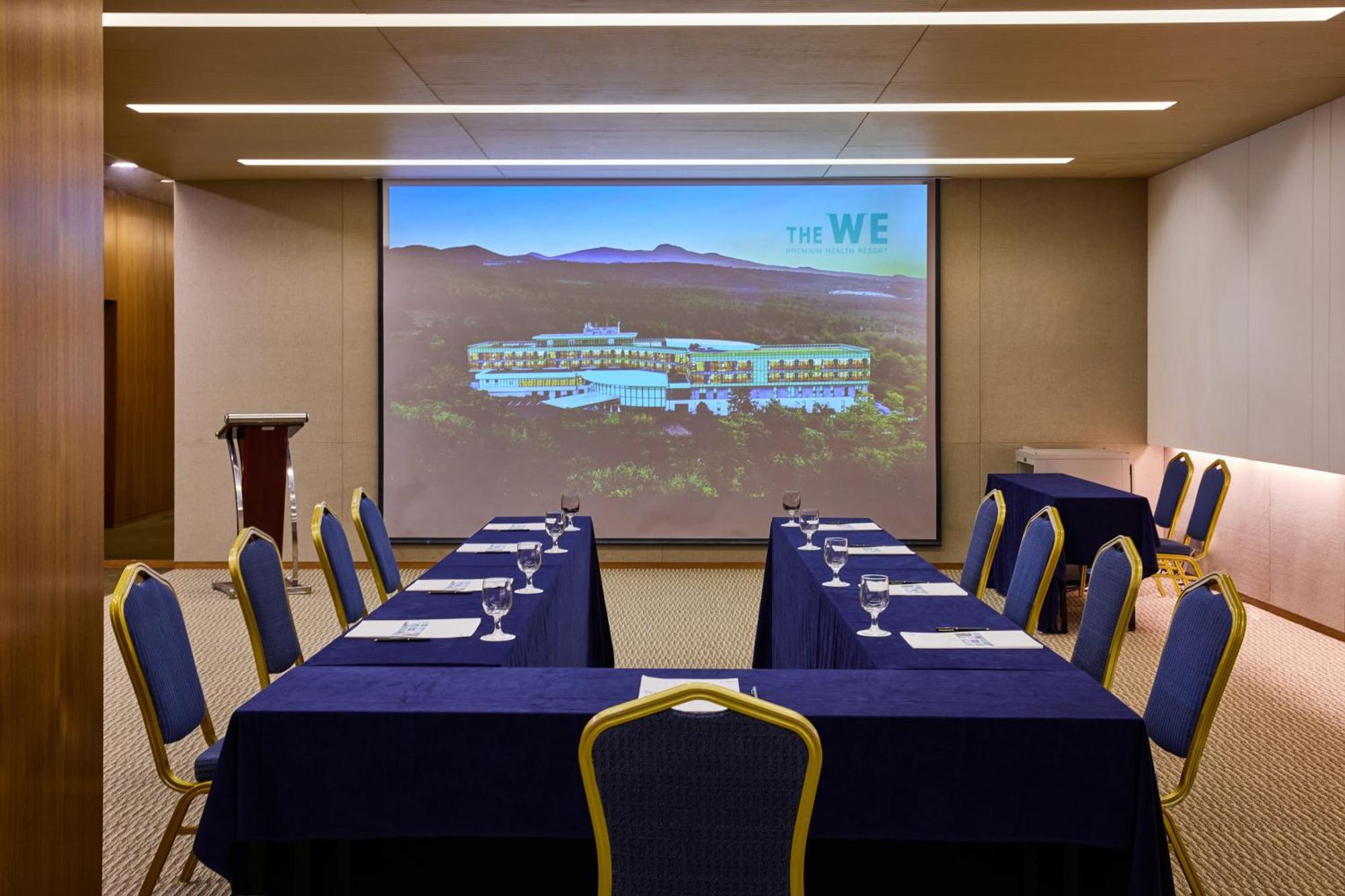 We Jeju 5*