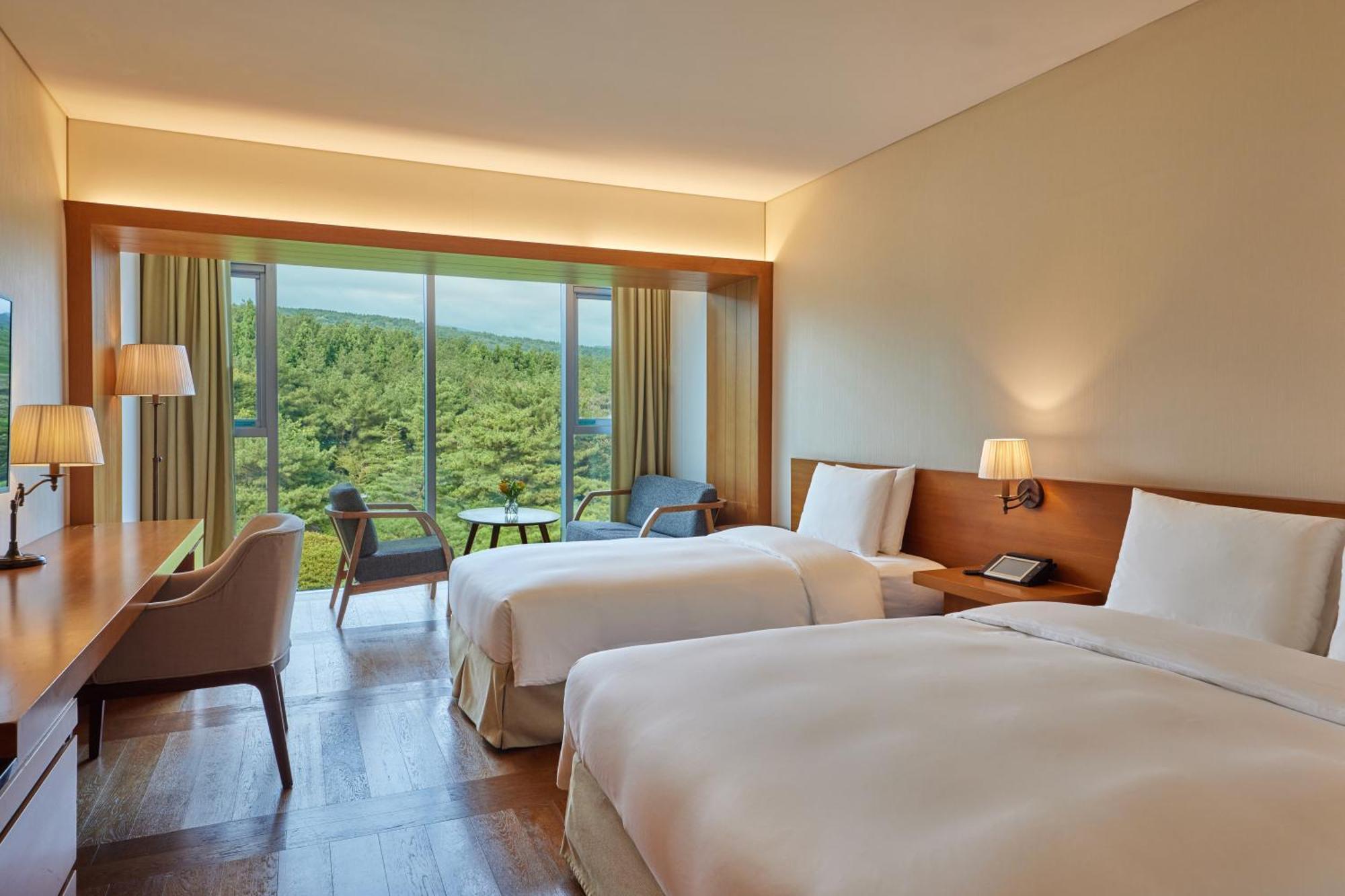 We Jeju Hotel 5*